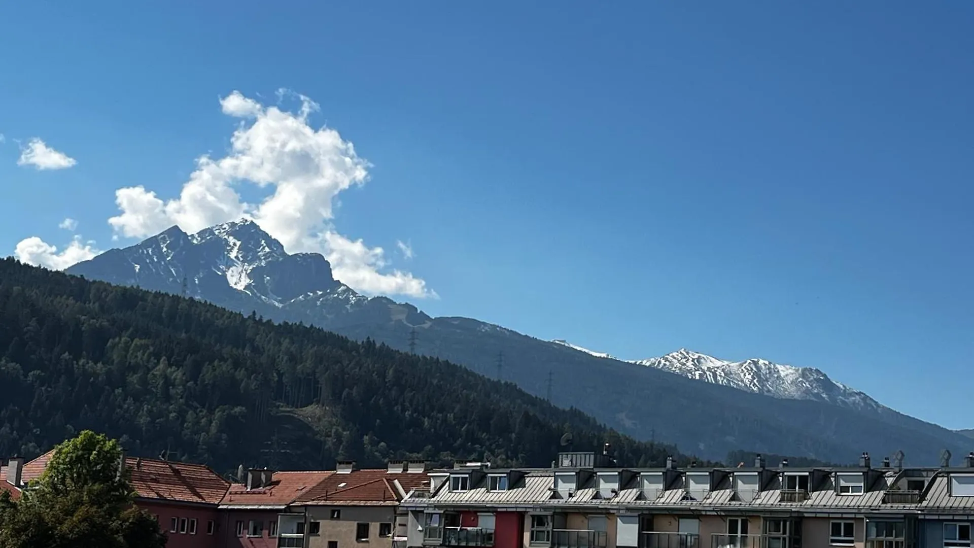 Apartment Anton Innsbruck 0*,